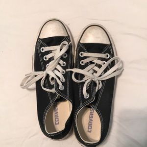 Black converse